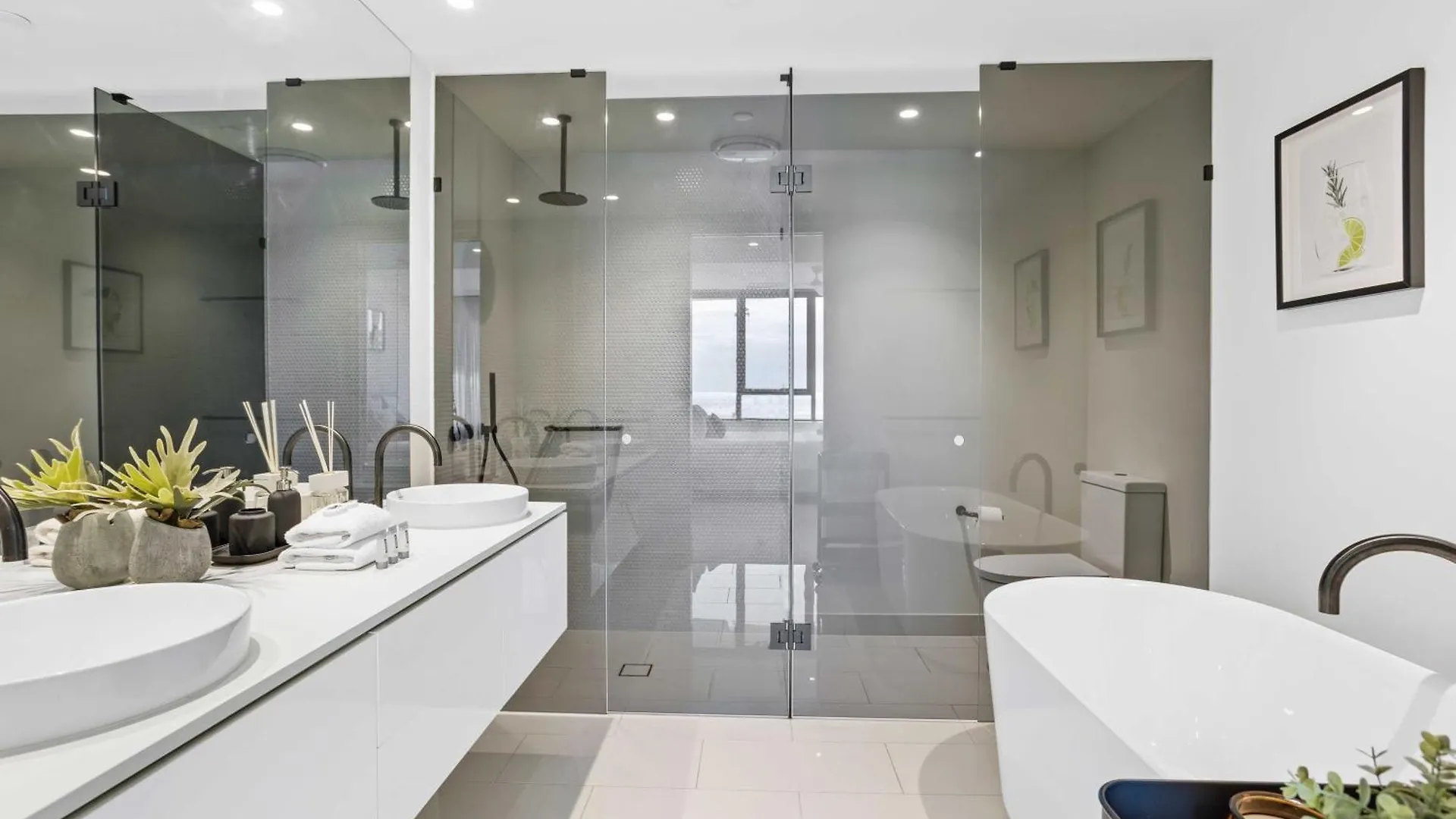 Luxe Oceanview Apartment In Palm Beach Gold Coast 0*,